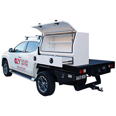OZY Toolbox - White with drawers