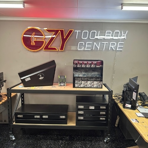 Pros and Cons of Using a Toolbox Shop in Australia